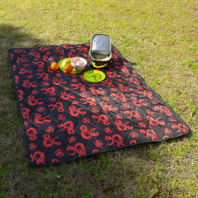 GN: D&D: Ampersand Logo AOP Black Waterproof Quilted Camping Blanket